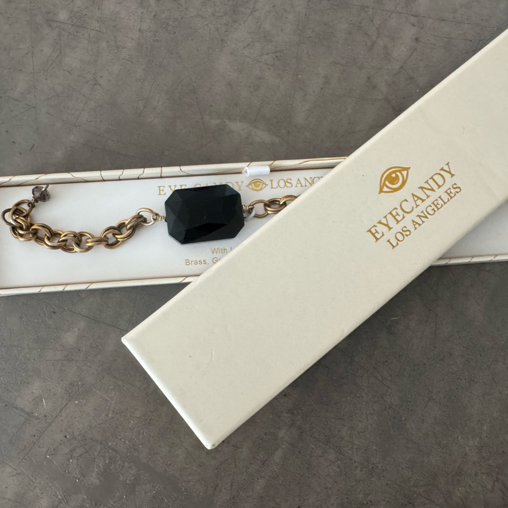 Black and Gold Bracelet by Eye Candy LA! Versatile🖤dress it up or down🖤gift box